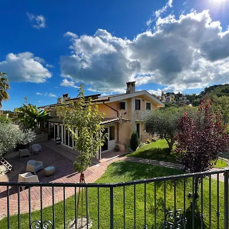 Peperosa In Collina, Luxury Bed & Breakfast Pescara