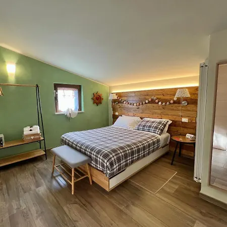 Peperosa In Collina 住宿加早餐酒店 4*