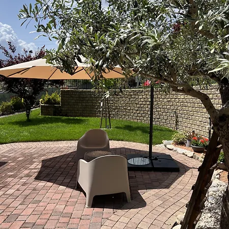 Peperosa In Collina 4*