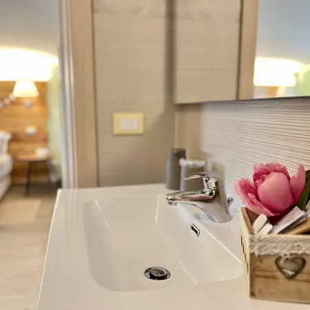Peperosa In Collina, Luxury 4*